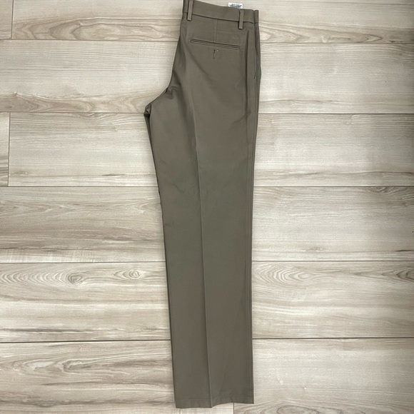 Dockers straight fit pants 32x32 - Picture 2 of 5